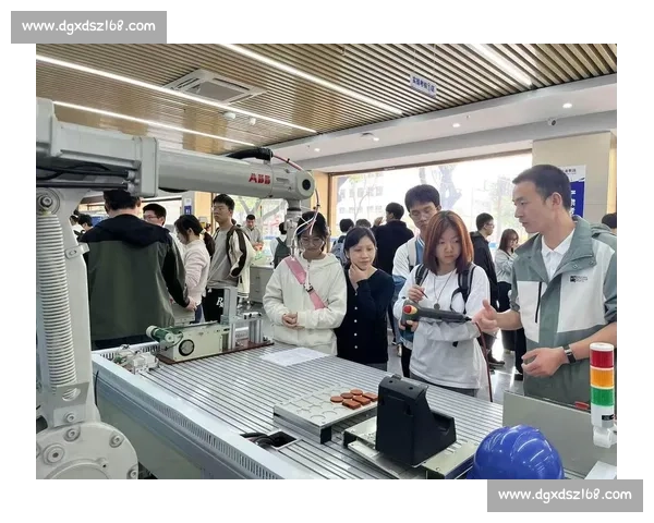 RCJ机器人竞赛创新挑战与团队协作技能全面提升指南